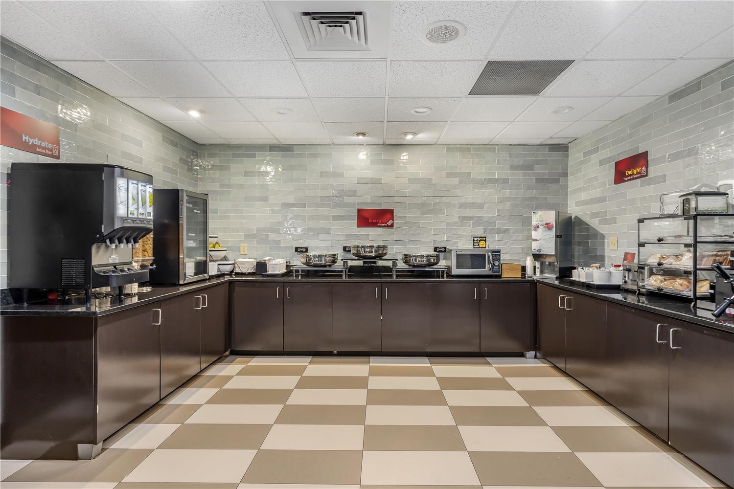 Best Western Plus Lexington Inn 8/41
