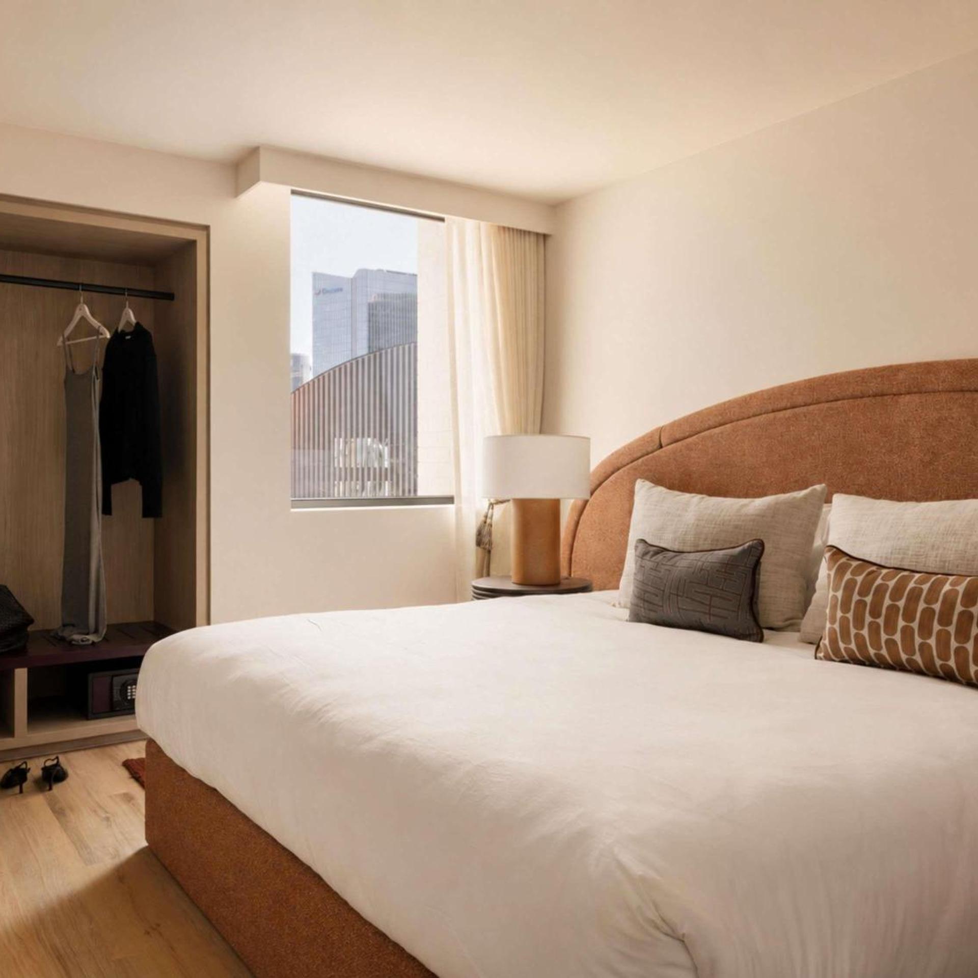 1 Bedroom, Platinum, Suite, King Bed