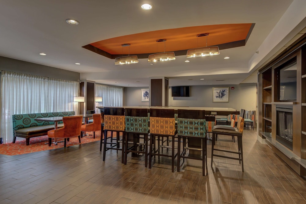 Hampton Inn Bowie 31/42