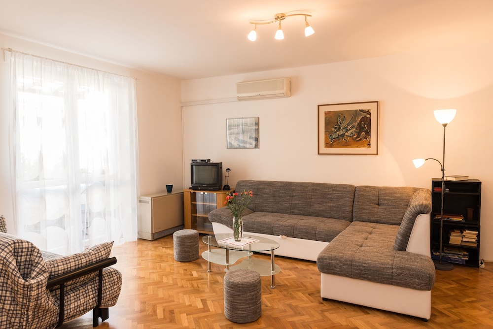 Apartments Mare 29/48