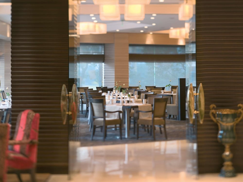 Movenpick Hotel Izmir 35/49
