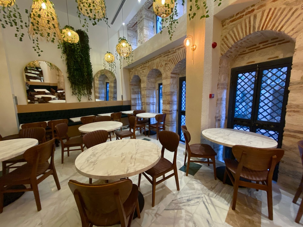 Pera Rasso Hotel Boutique Hotel 38/50