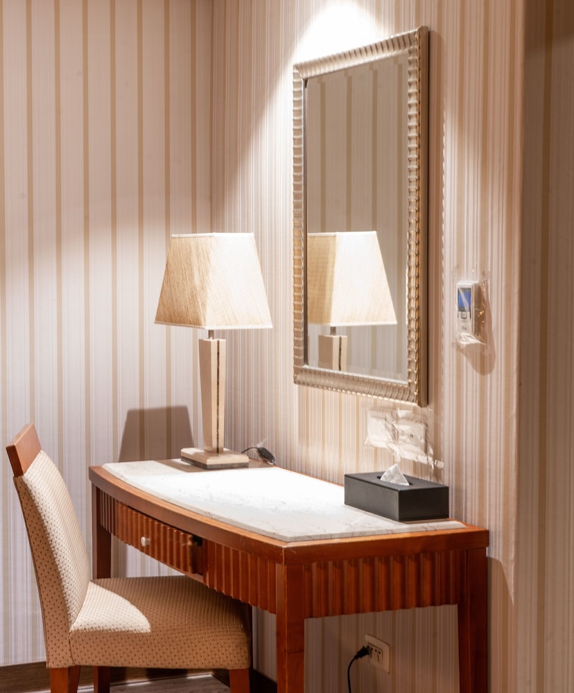 Elegance Hotel Taipei 31/44