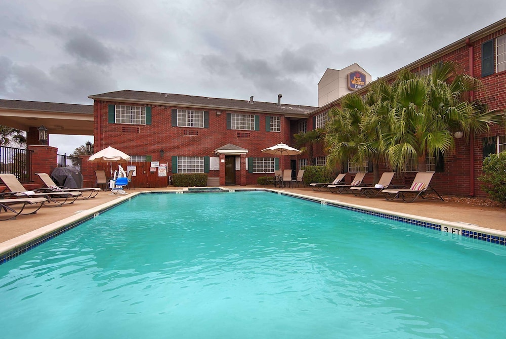 Studio6 Houston, TX - Westchase 50/56