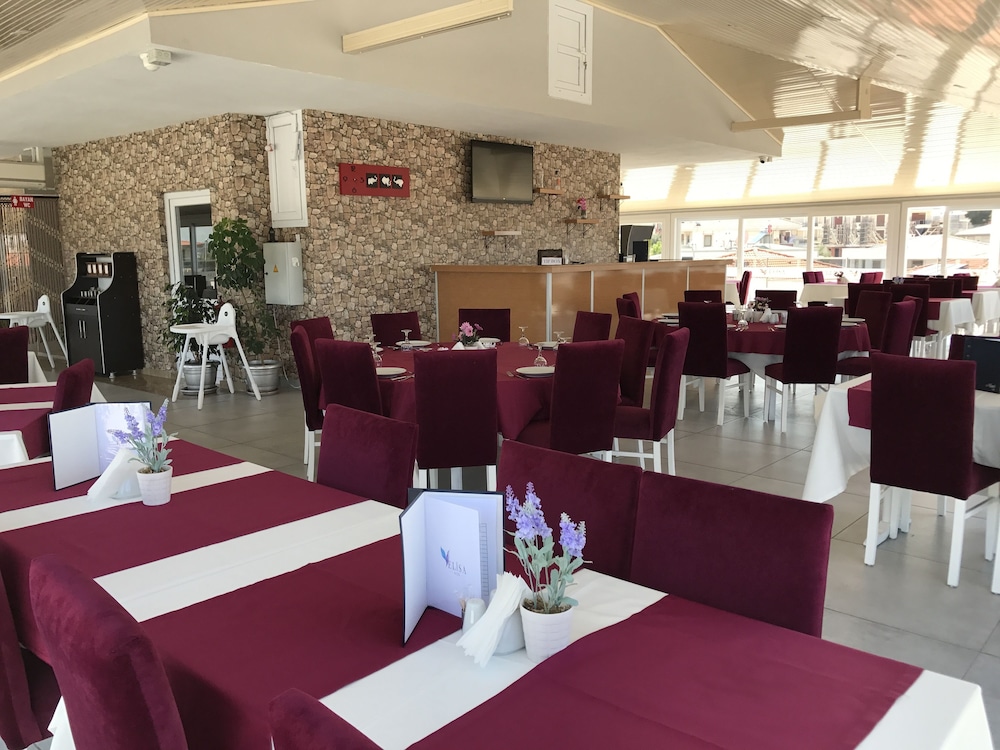 Ayvalik Elisa Otel 15/27