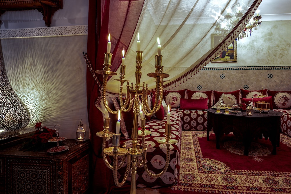 Riad Lumiere D Orient 61/73