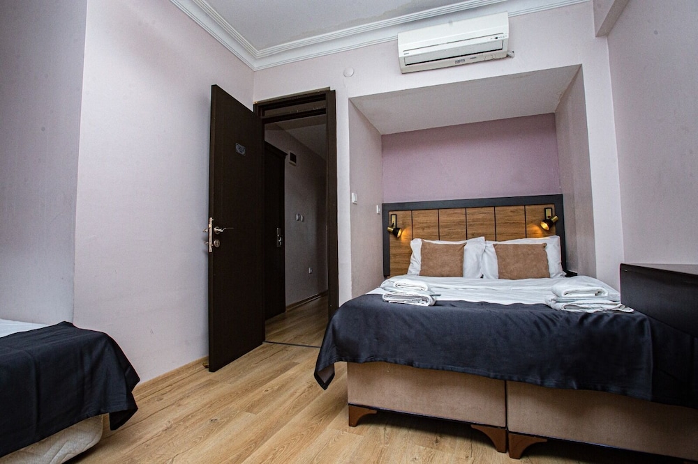 COMFORT HOTEL TAKSIM 17/49