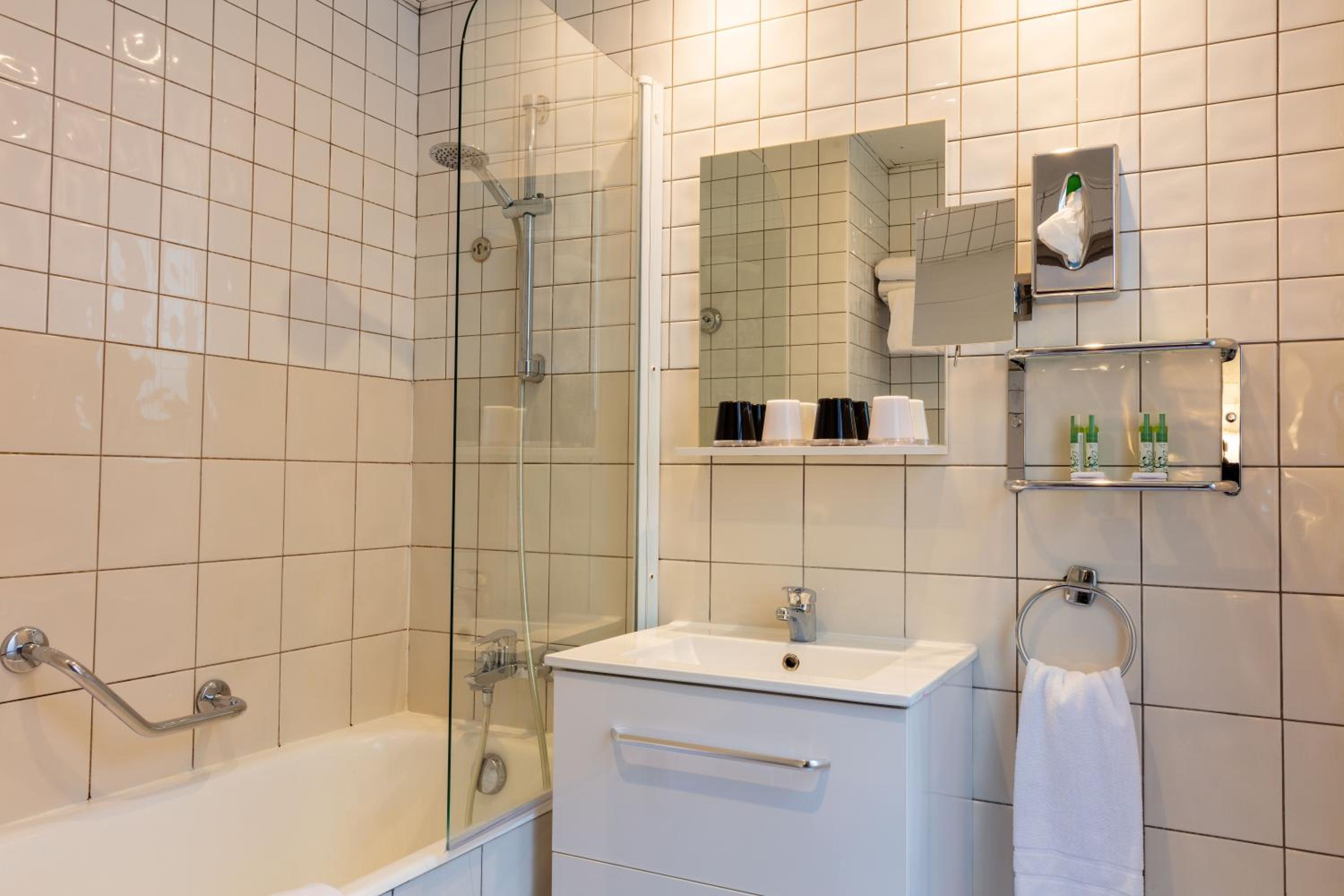 غرفة بسرير مزدوج، Hotel Ducs D Anjou 6/6