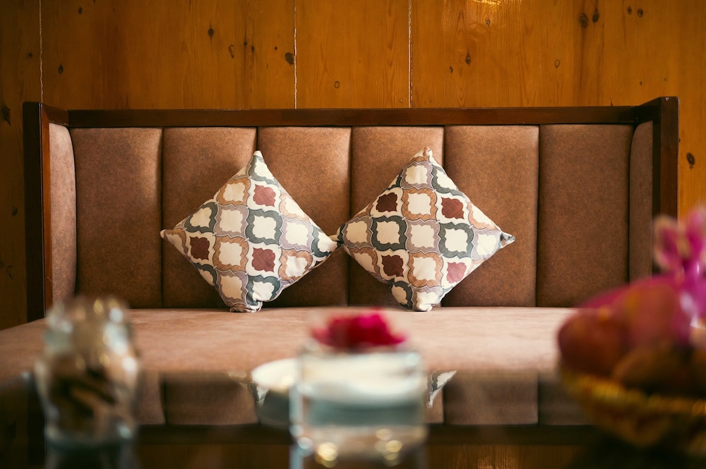 Abhyaran Resort and Spa Ranthambore 19/50