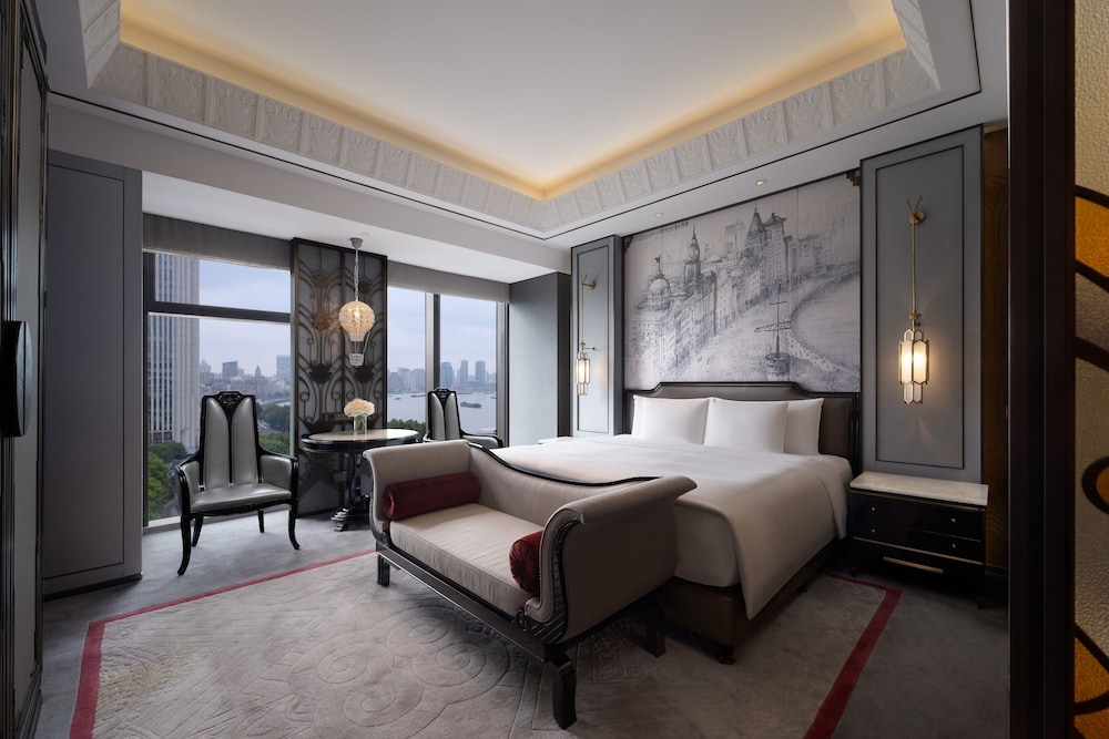 The St. Regis Shanghai on the Bund 18/50