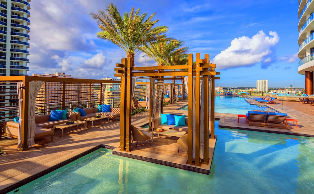 H Beach Resort Rentals 21/49