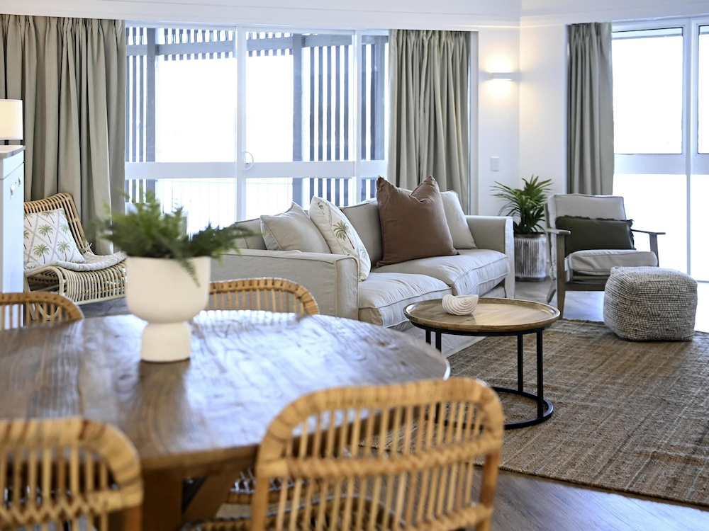 Novotel Sunshine Coast Resort 30/50