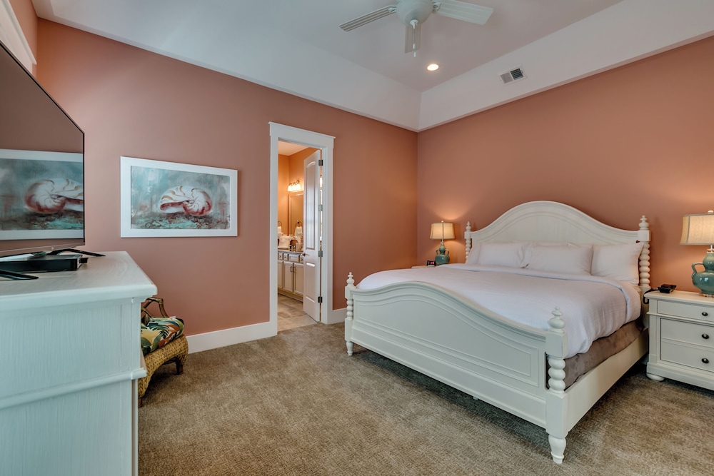 4 Bedrooms, House, 1 Queen and 2 Double Beds