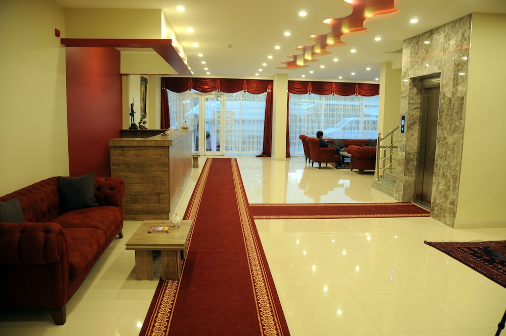 Tehran Boutique Hotel 5/48