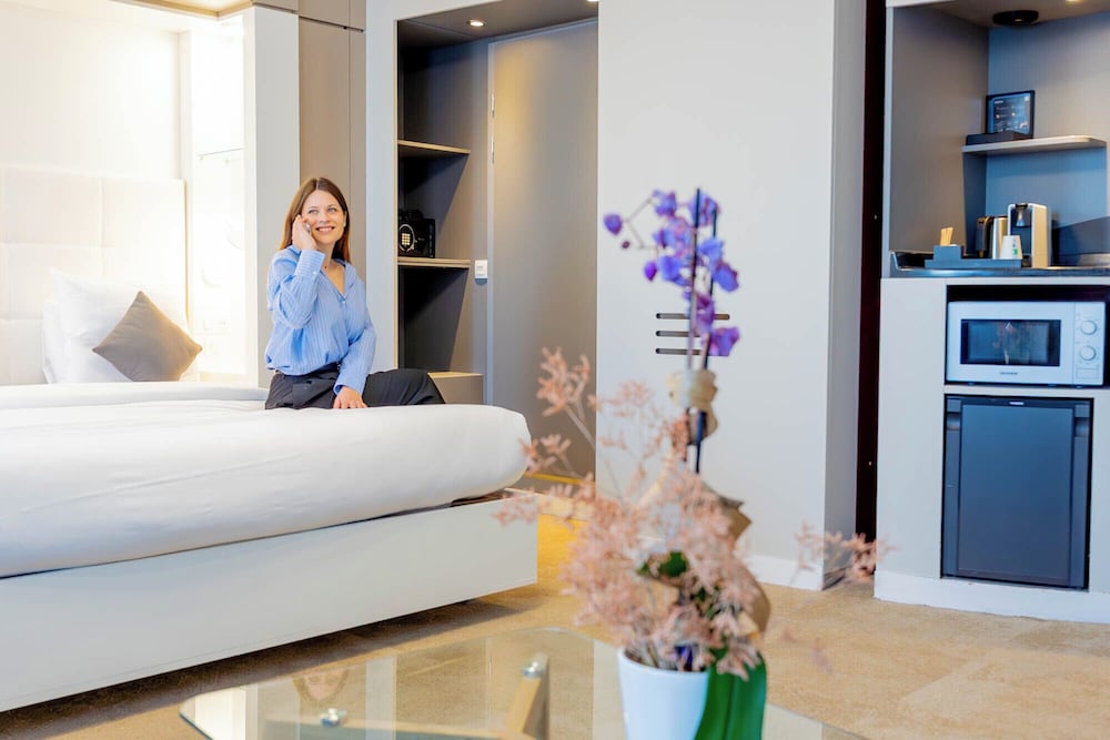 Novotel Suites Paris Montreuil Vincennes 8/75