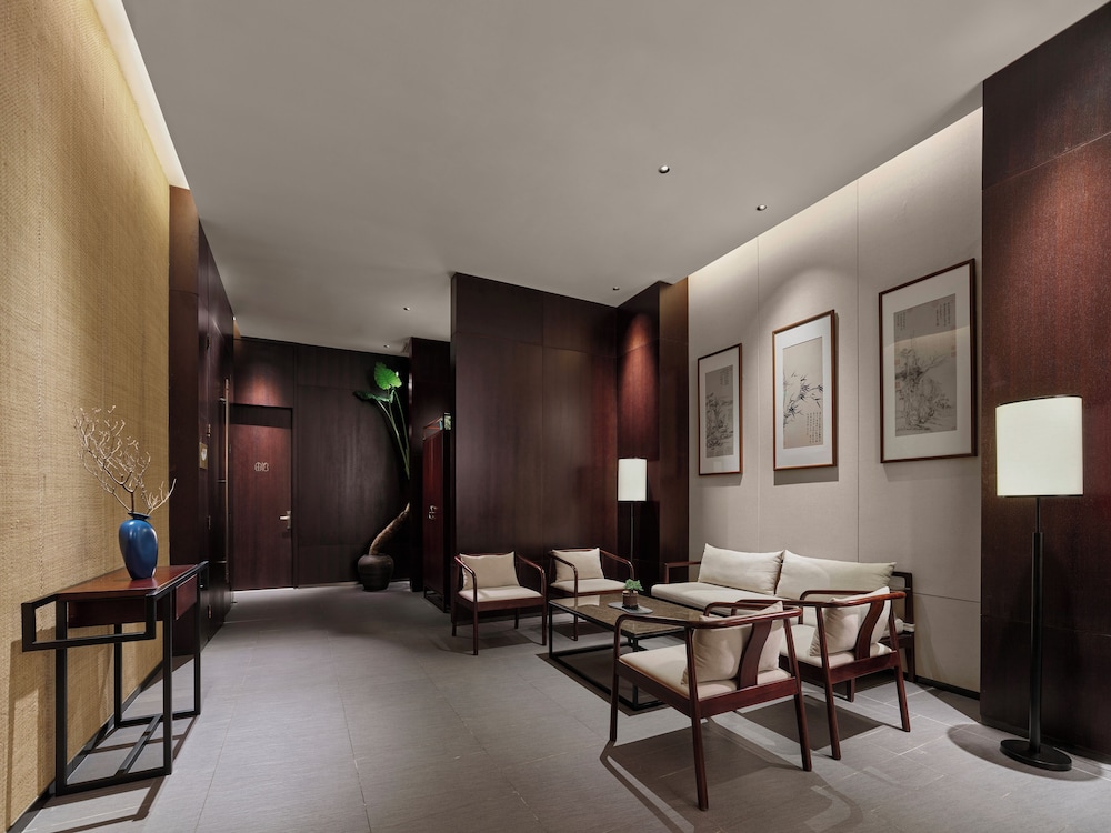 Poly Plaza Hotel Beijing 37/56