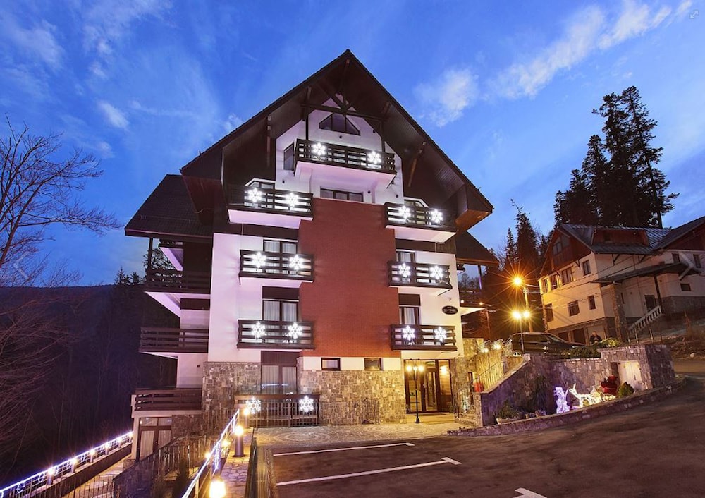 HOTEL BOUTIQUE BELVEDERE SINAIA 1/60