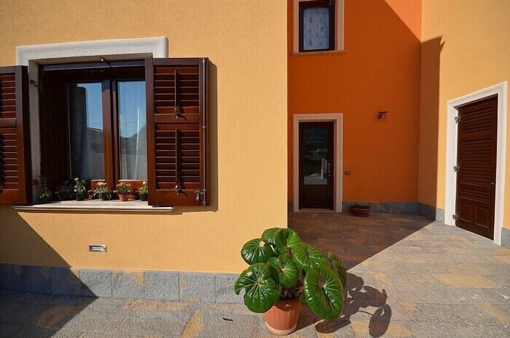 Baia Santa Margherita B&B 31/33