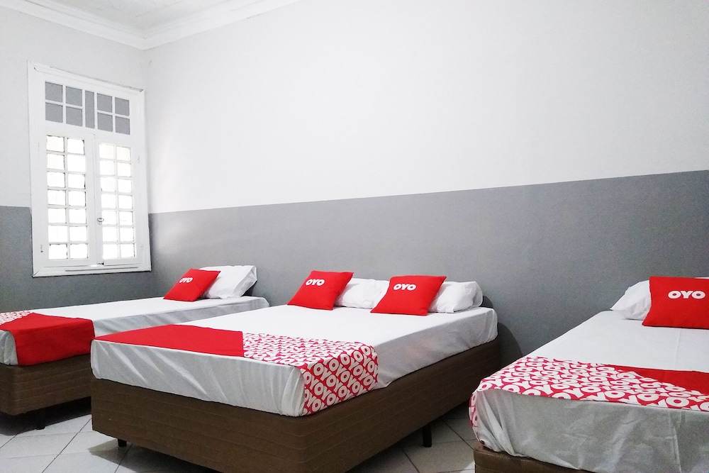 ROOM, QUADRUPLE, DOUBLE AND TWIN BEDS