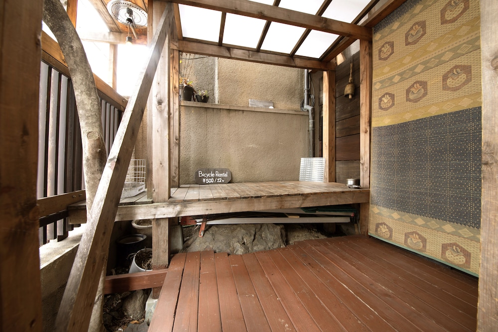 Guesthouse YULULU 24/45
