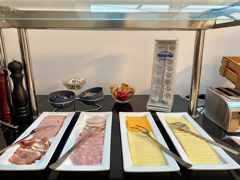 Trip Inn Hotel Dusseldorf Neuss 28/50