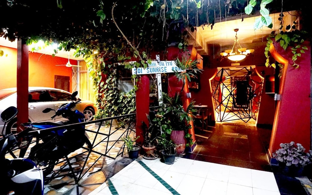 Phuket Paradiso Hotel 11/50