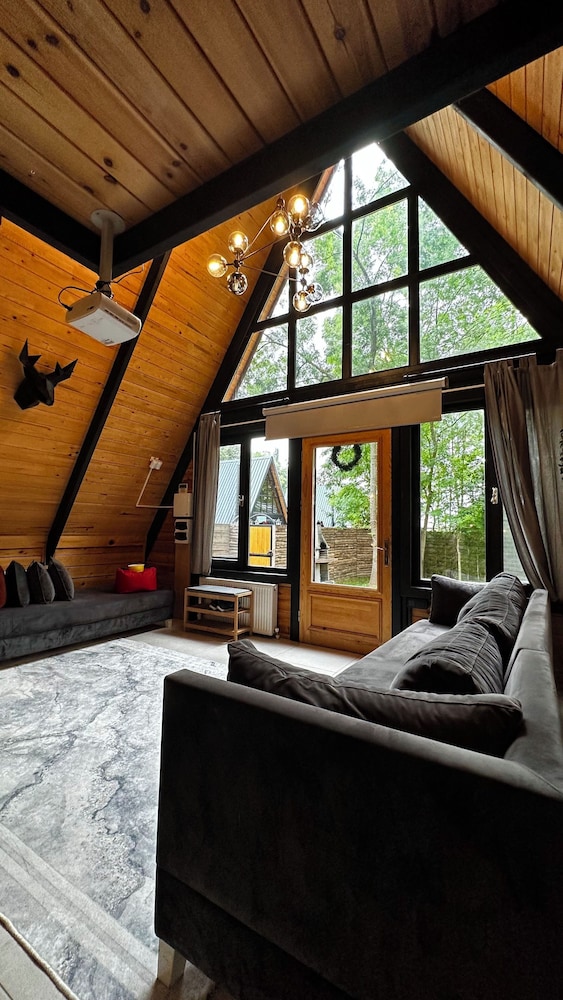 Pentalow Cabin 22/50