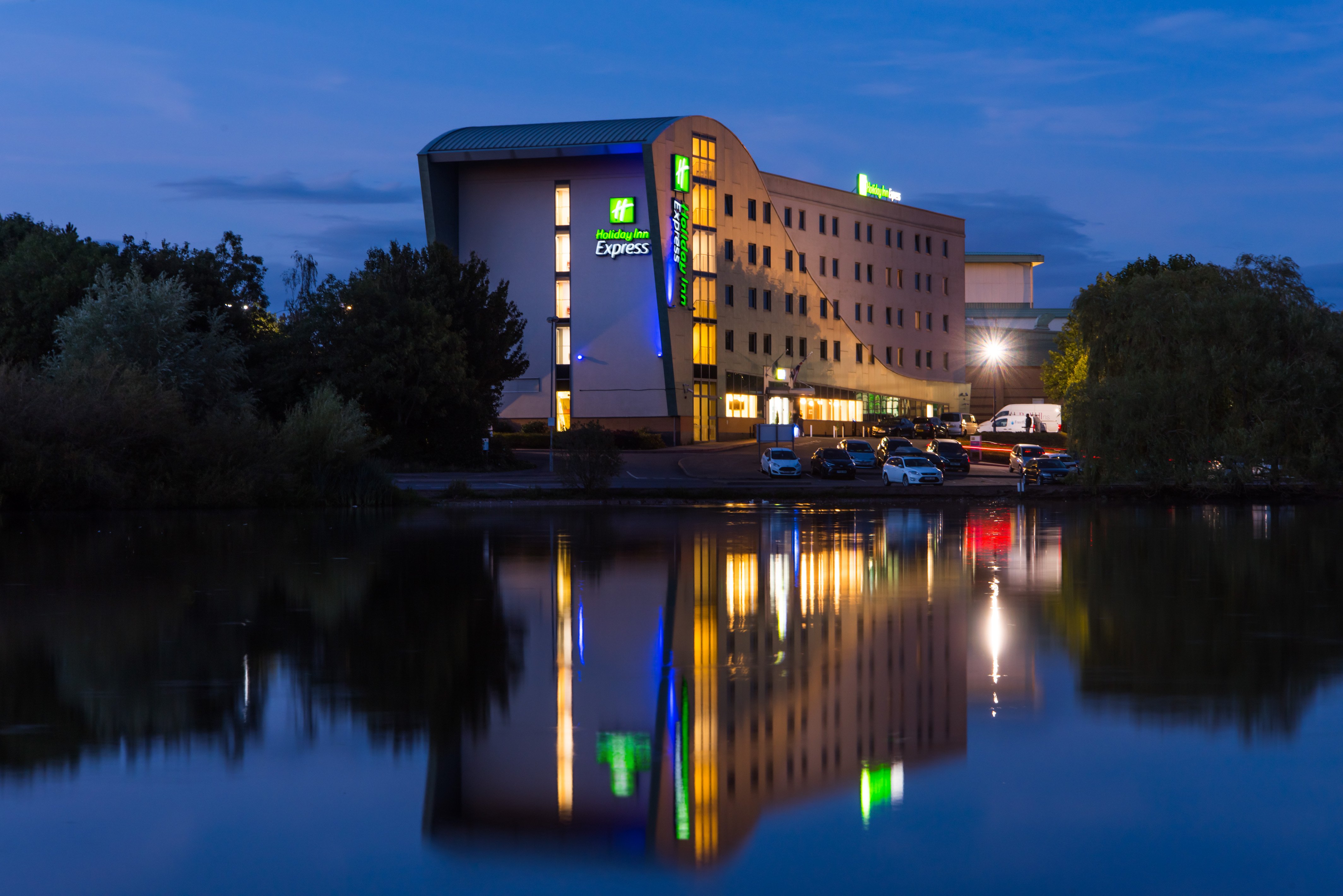 Holiday Inn Express Tamworth 4/58