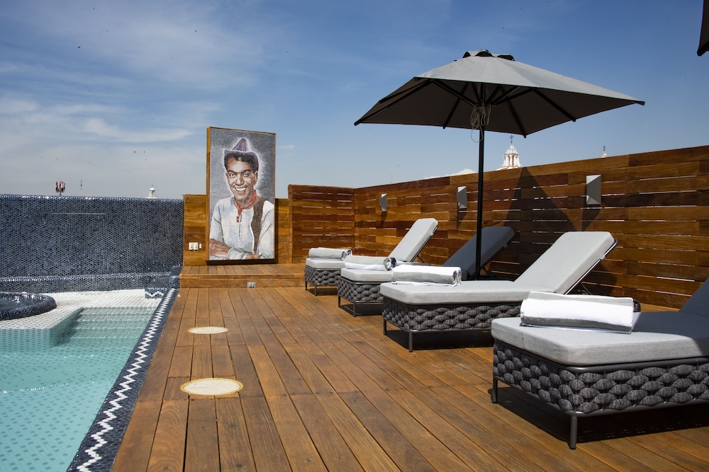 L Hotel Perla Boutique 45/58