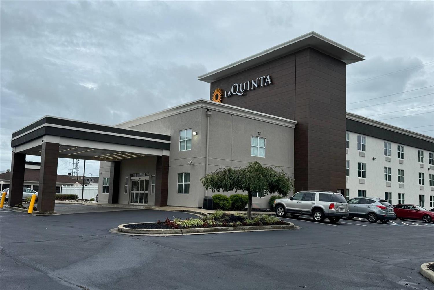 La Quinta Inn & Suites by Wyndham Lexington Park - Patuxent 49/52