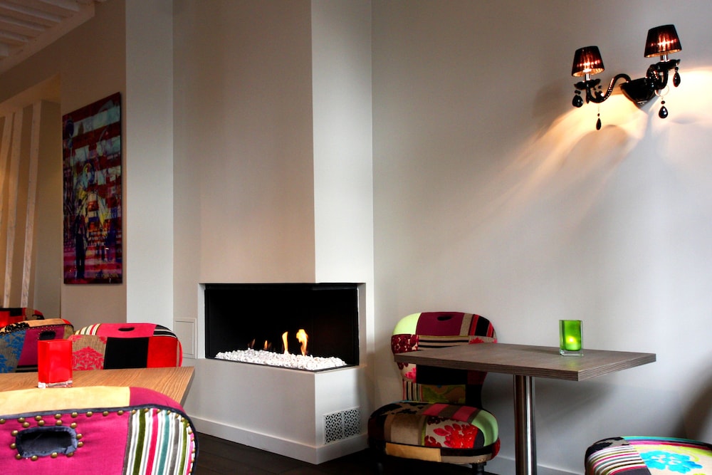 Hotel de Notre Dame Maitre Albert 55/65