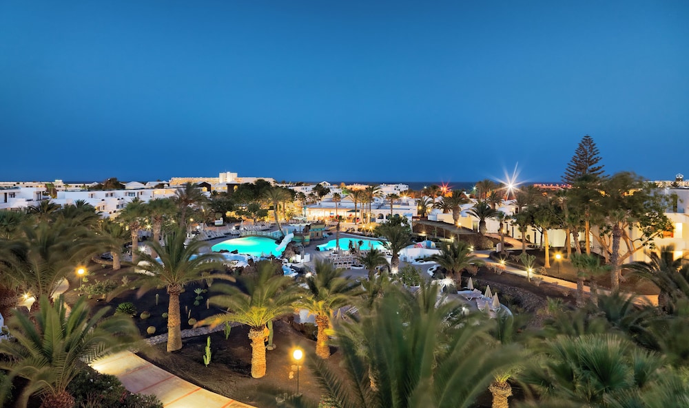 H10 Suites Lanzarote Gardens 68/73