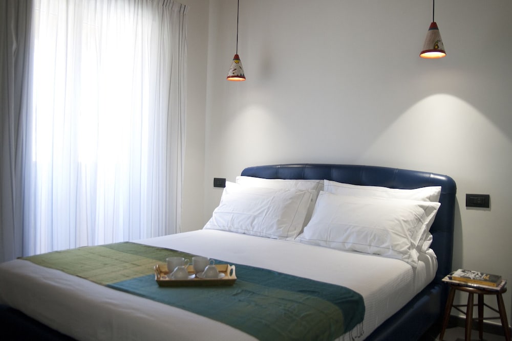 Foyer Boutique Hotel 25/45