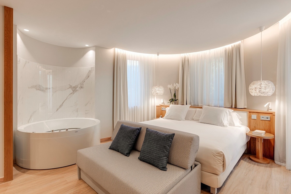 Hotel Mirlo Barcelona 15/40