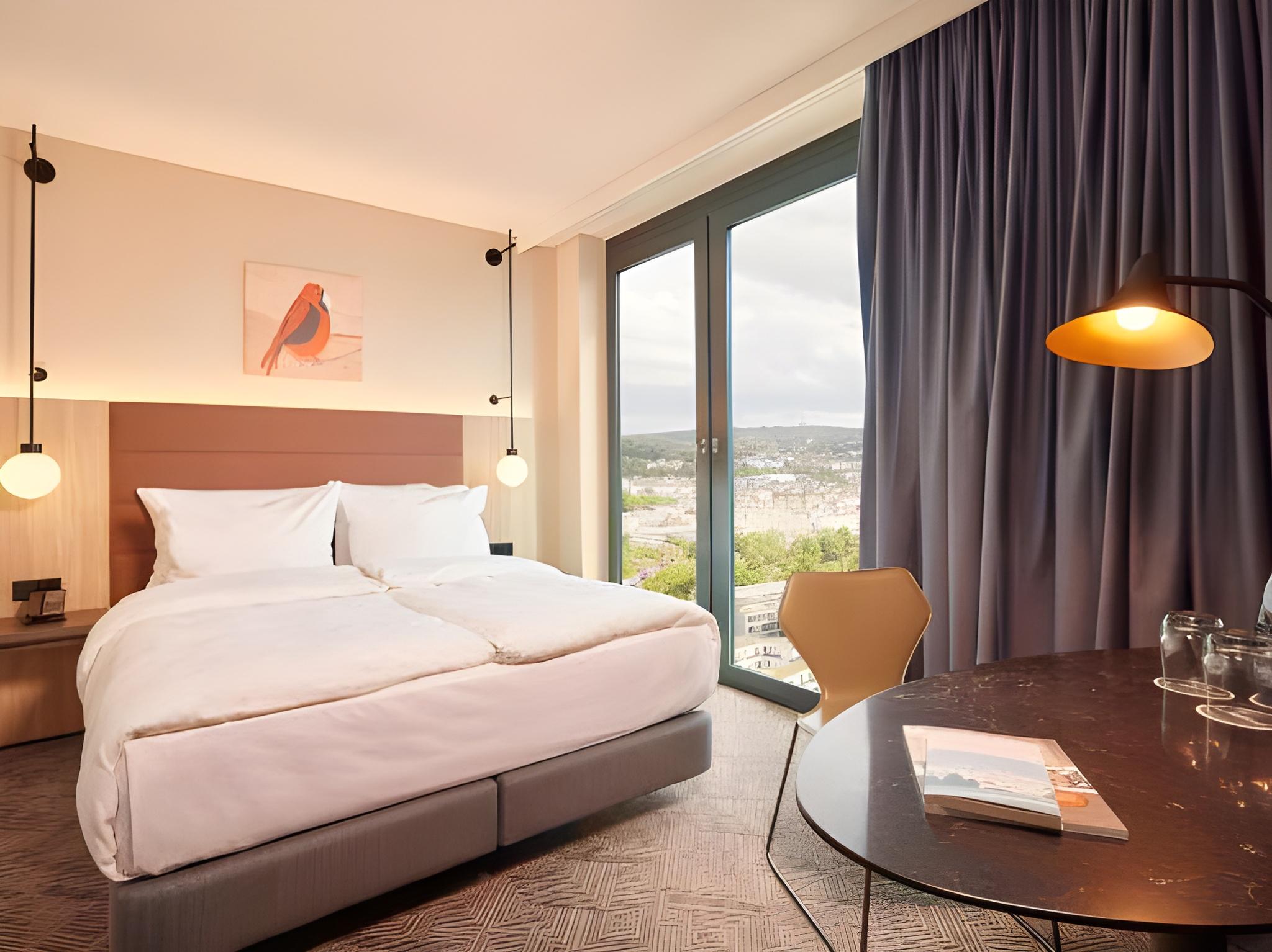 3 Bedroom Interconnecting Apartment