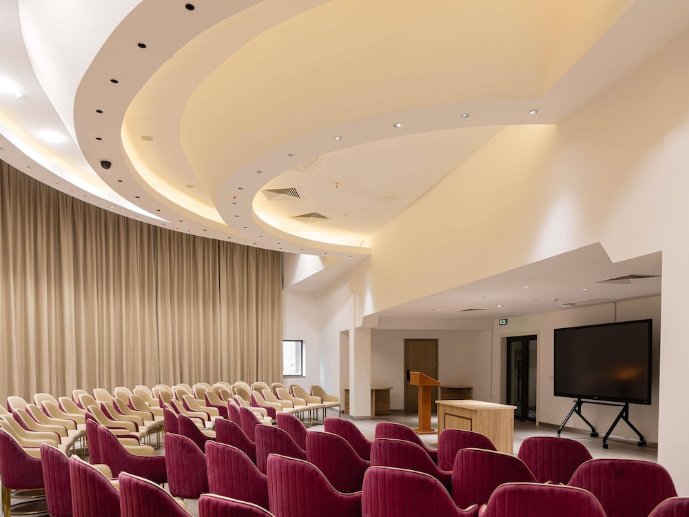 Movenpick Samarkand 47/54