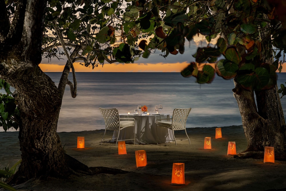 Idle Awhile Villas 7/60