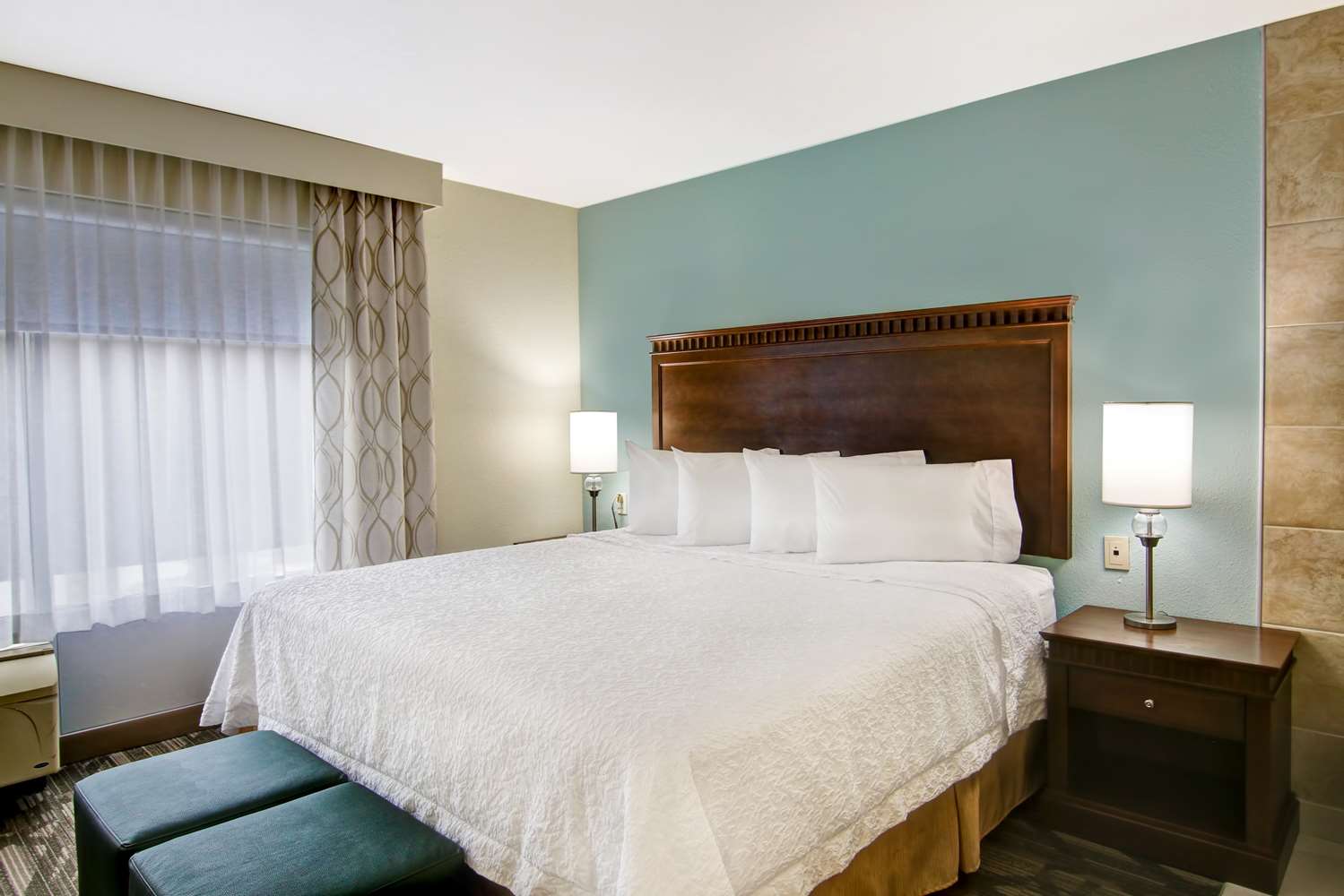 Studio, Suite, King Bed, Jetted Tub