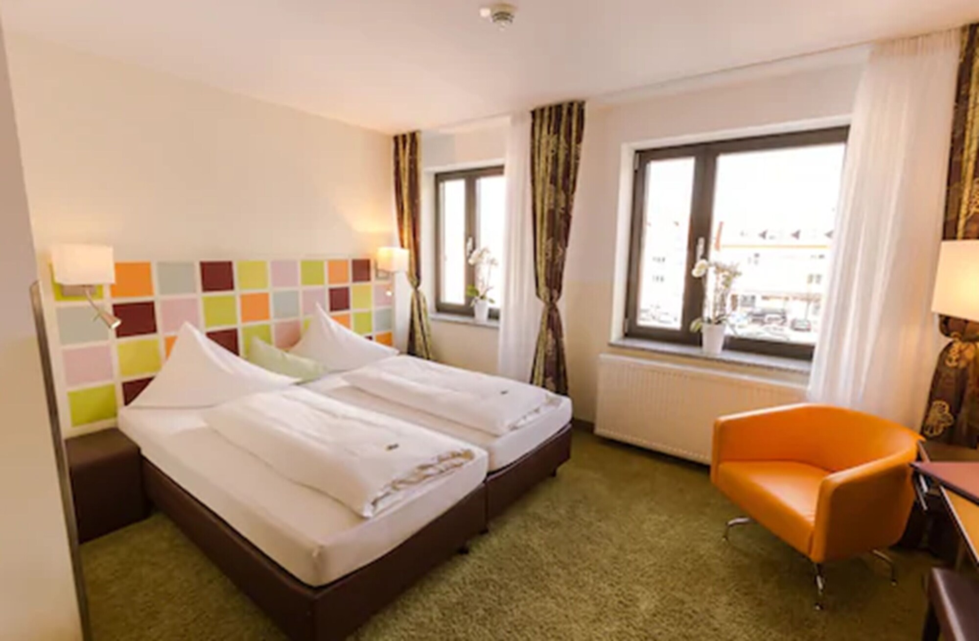 STANDARD, DOUBLE BED