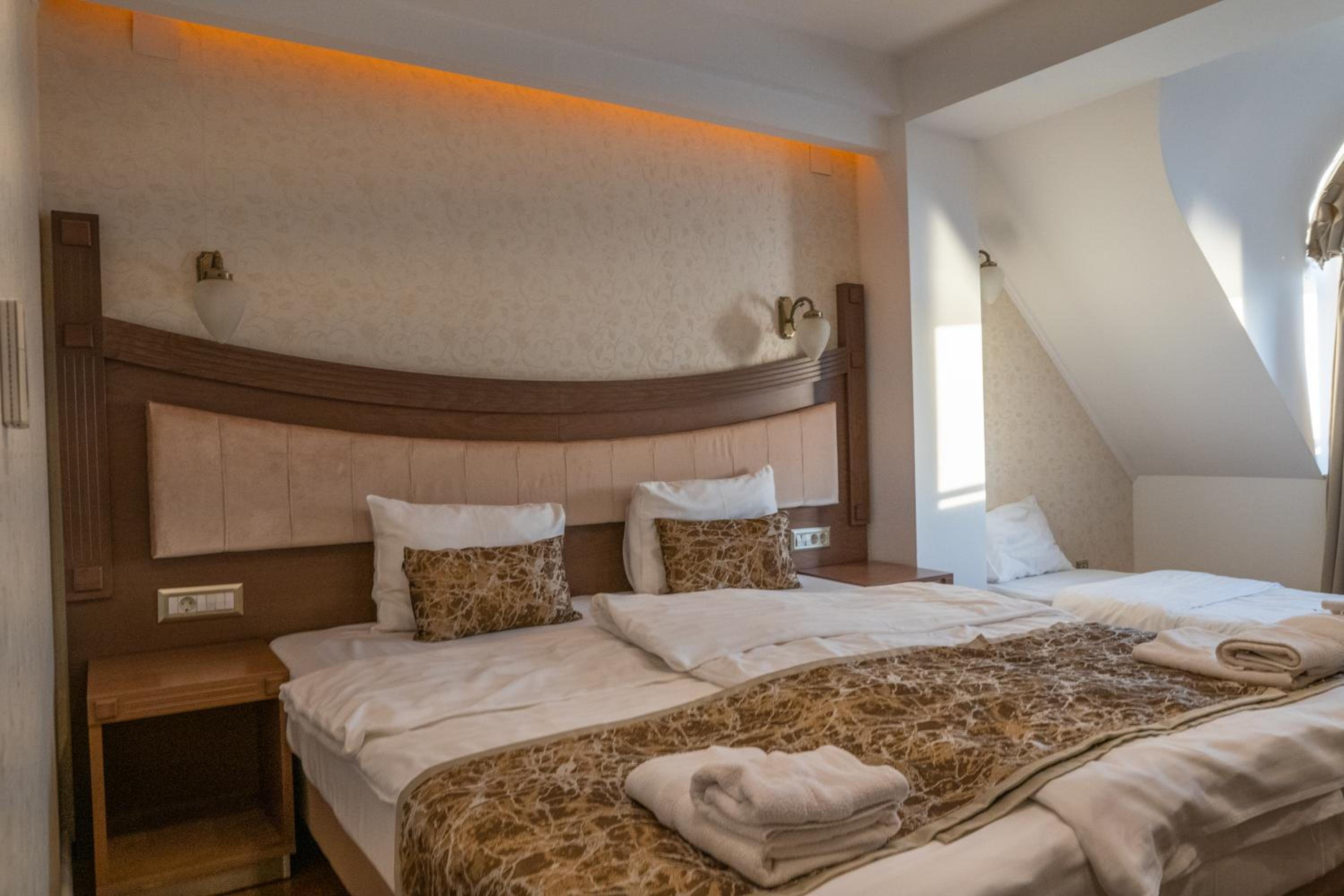 City Palace Hotel 13/50