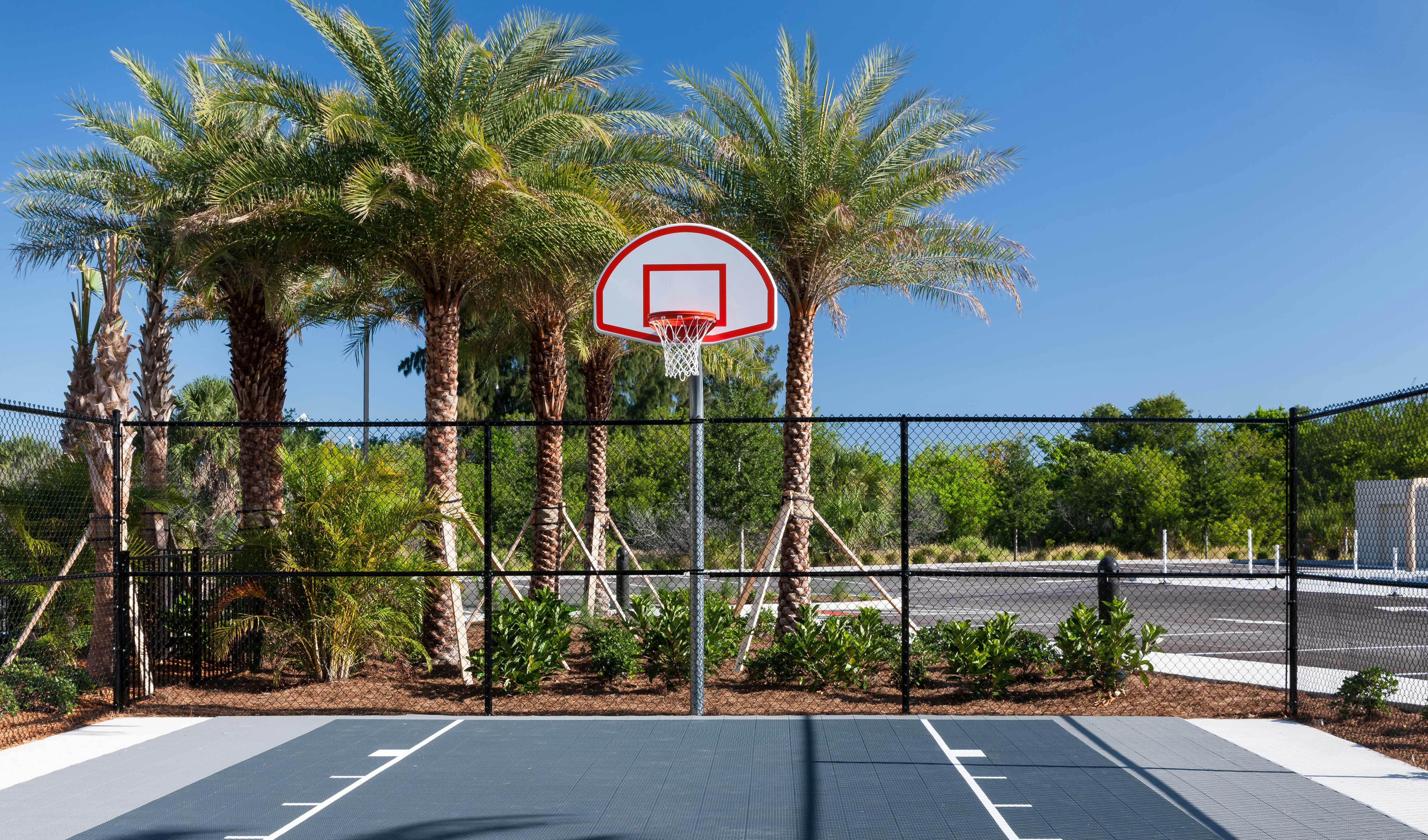 Homewood Suites By Hilton Cape Canaveral-Cocoa Beach 25/27
