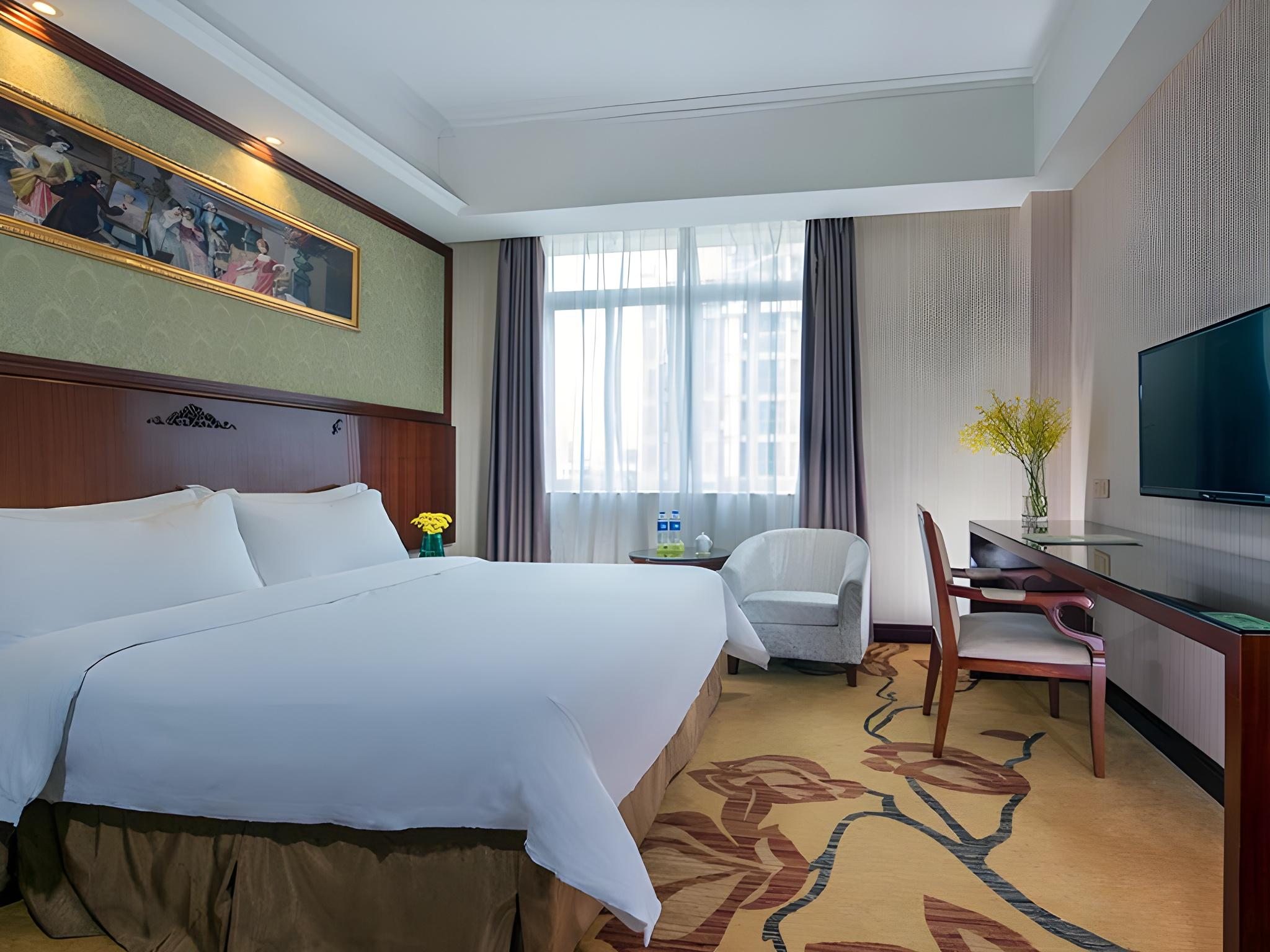 Vienna Hotel Guangzhou Panyu Changlong Shiqiao Metro Station 20/50