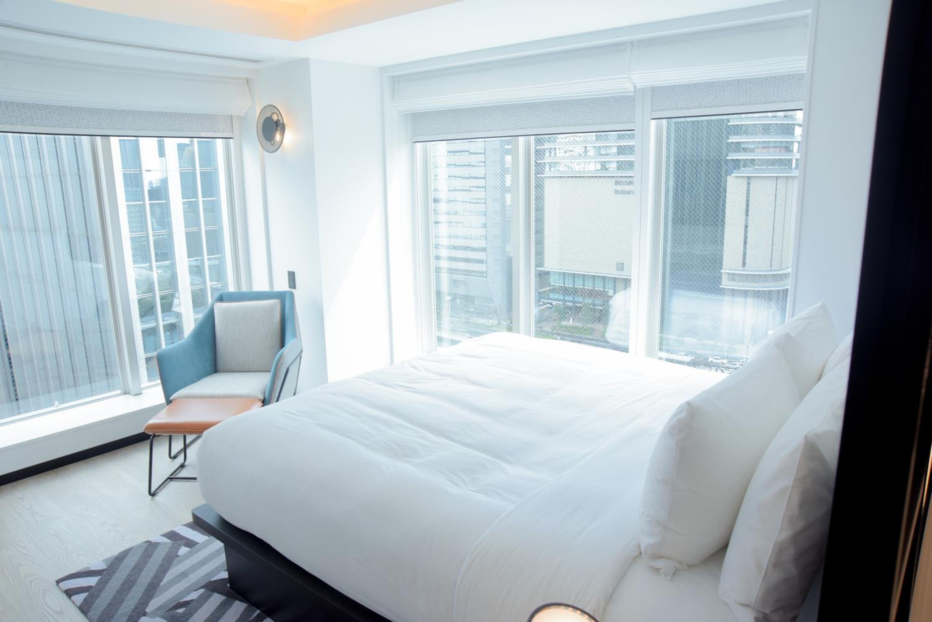 Loft, Suite, Queen Bed, Sofa