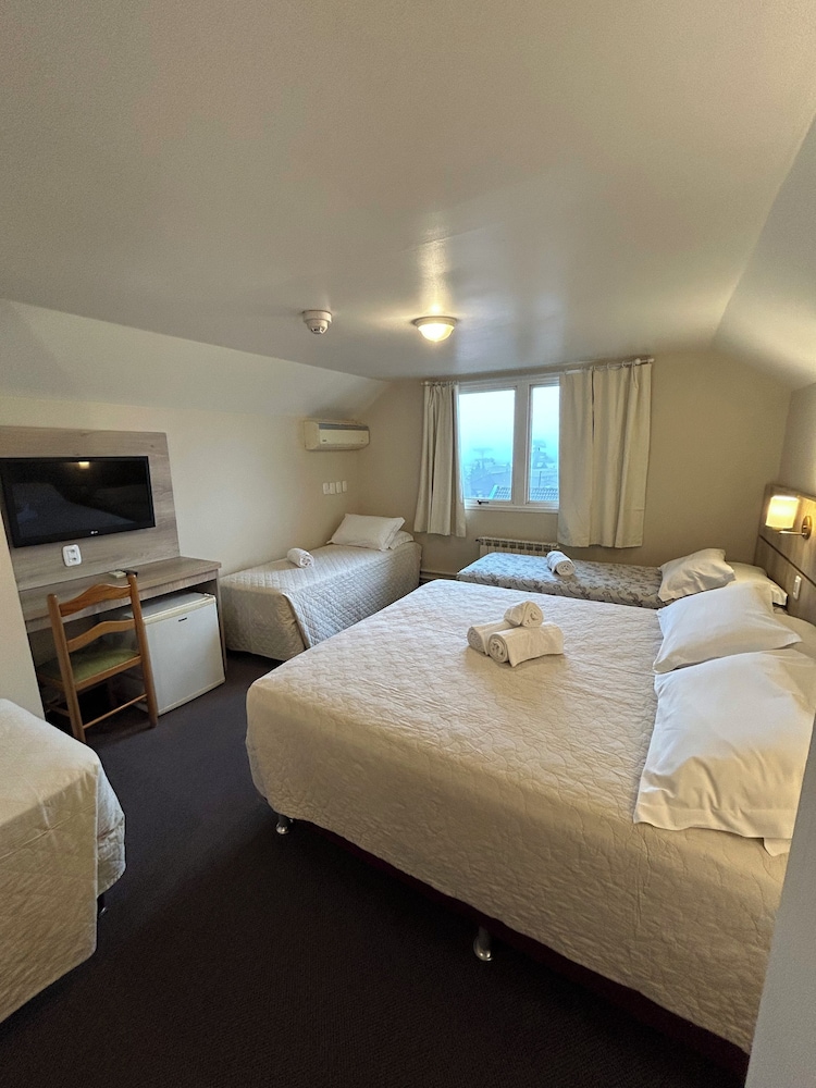 Hotel Via Serena 18/55