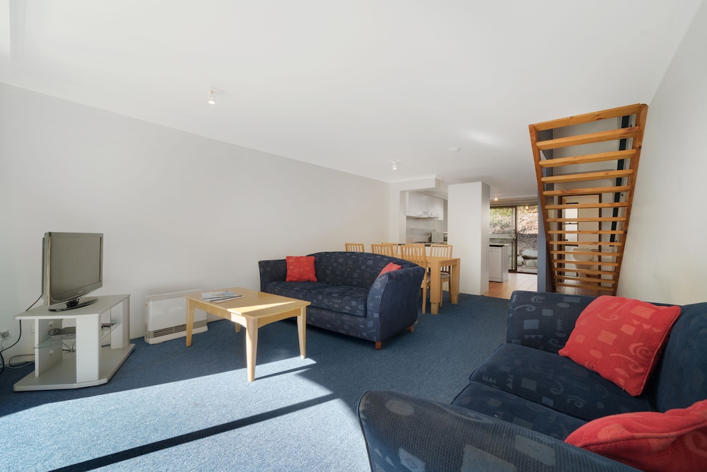 Avoca Beach Hotel 27/45