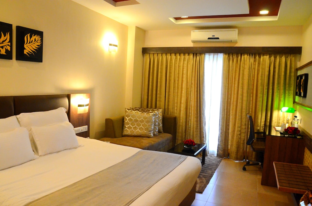 Pramod Convention & Beach Resort 10/46