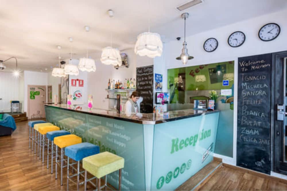 Feel Malaga Hostel 51/58