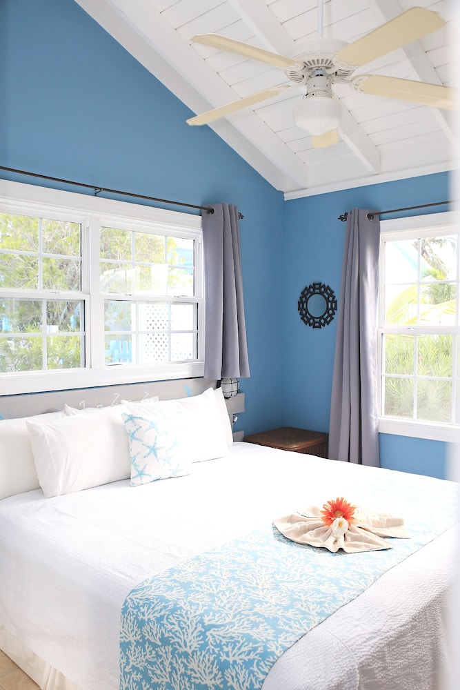 Hideaways Exuma 42/76