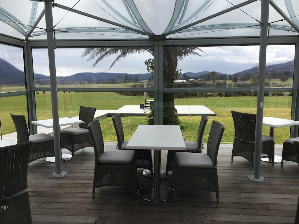 Franz Josef Oasis 27/54