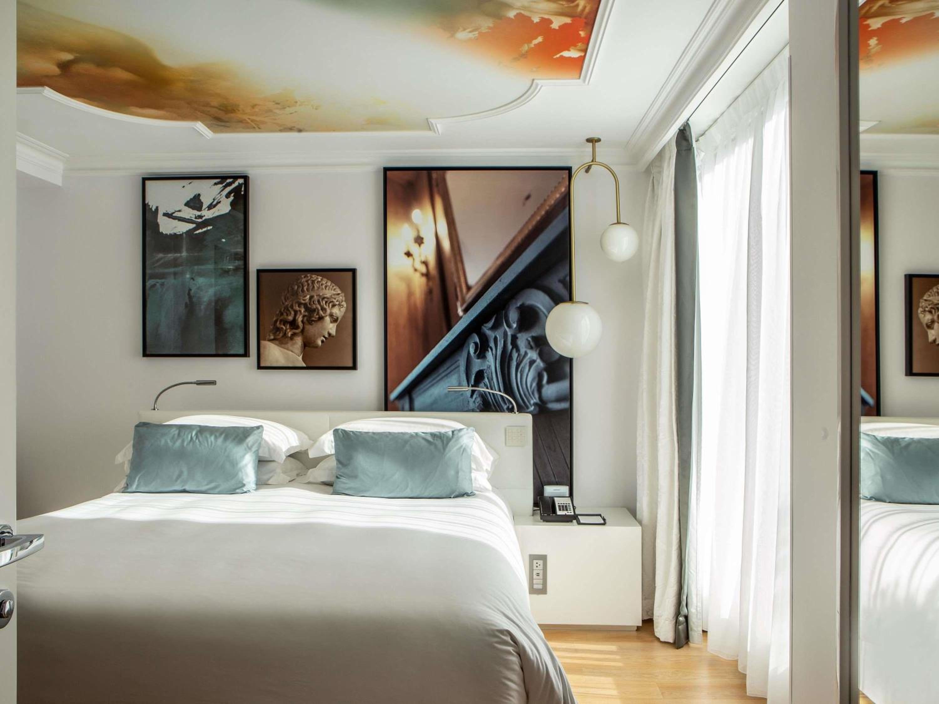 Suite, King Bed, Outdoor Jetted Tub, Panoramic Terrace